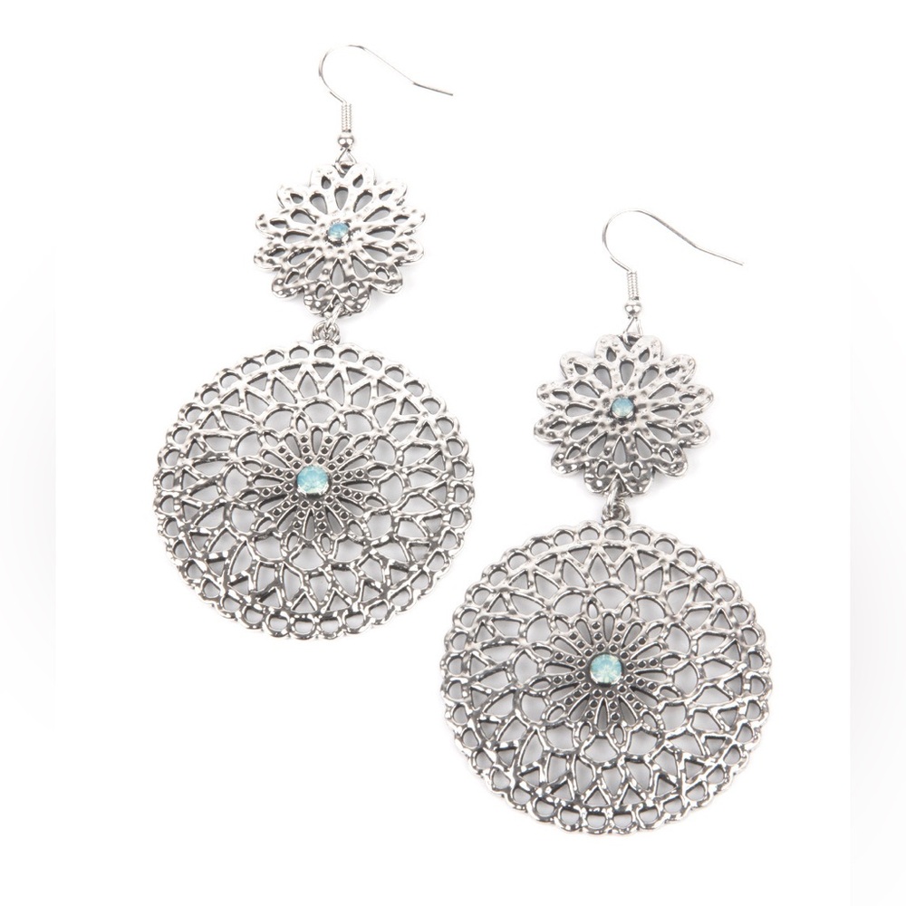 Elegant Silver Filigree Earrings